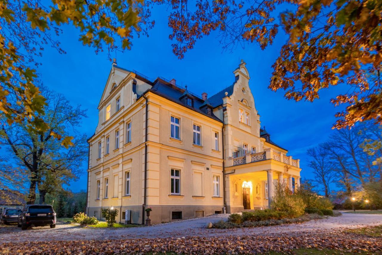 Palac Gruszow Swidnica  Bagian luar foto